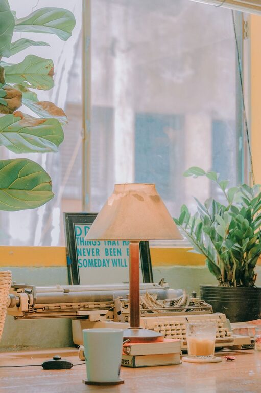 Tips for Creating a Cozy and Productive Home Office Space